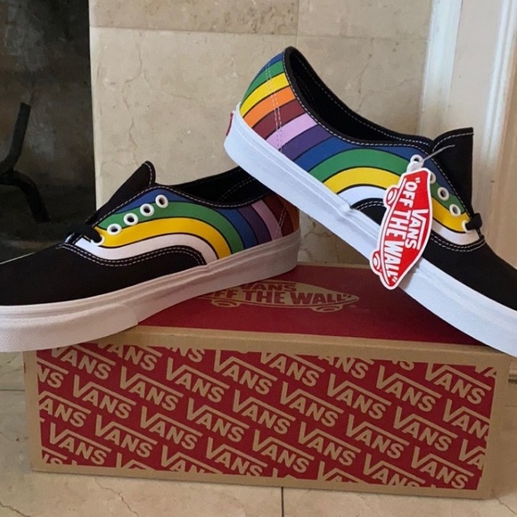 Vans Other - Vans shoes 9 New w box
